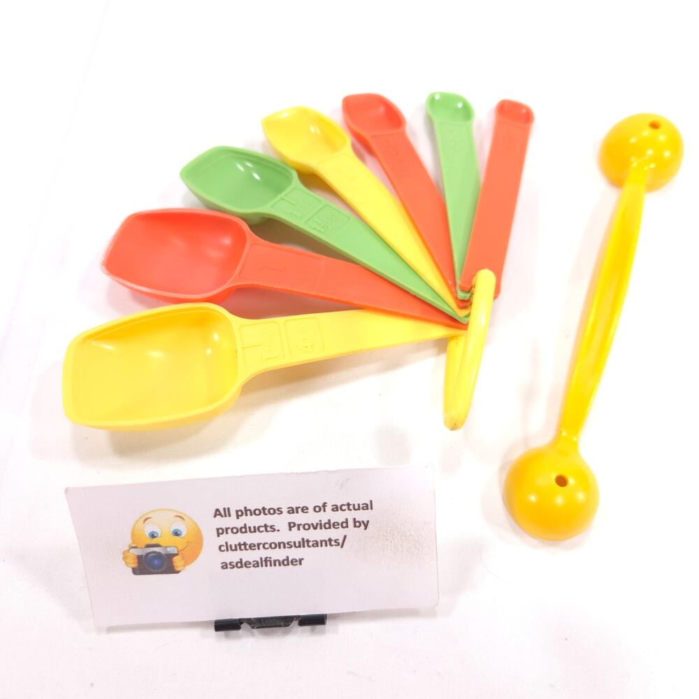 Vintage Tupperware Measuring Spoons w/ ring Set of 7 Melon Baller Yellow Orange